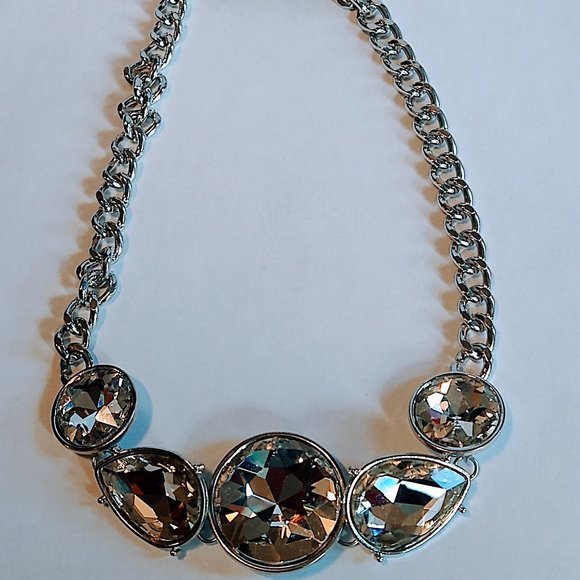 Necklace - Picture 1 of 1